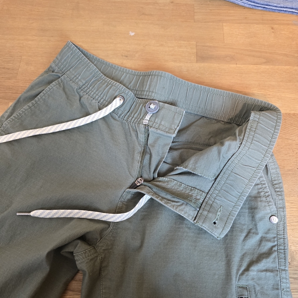 Vuori Women's Ripstop DuraTerra Pants In Olive Army Green XS - Picture 9 of 12